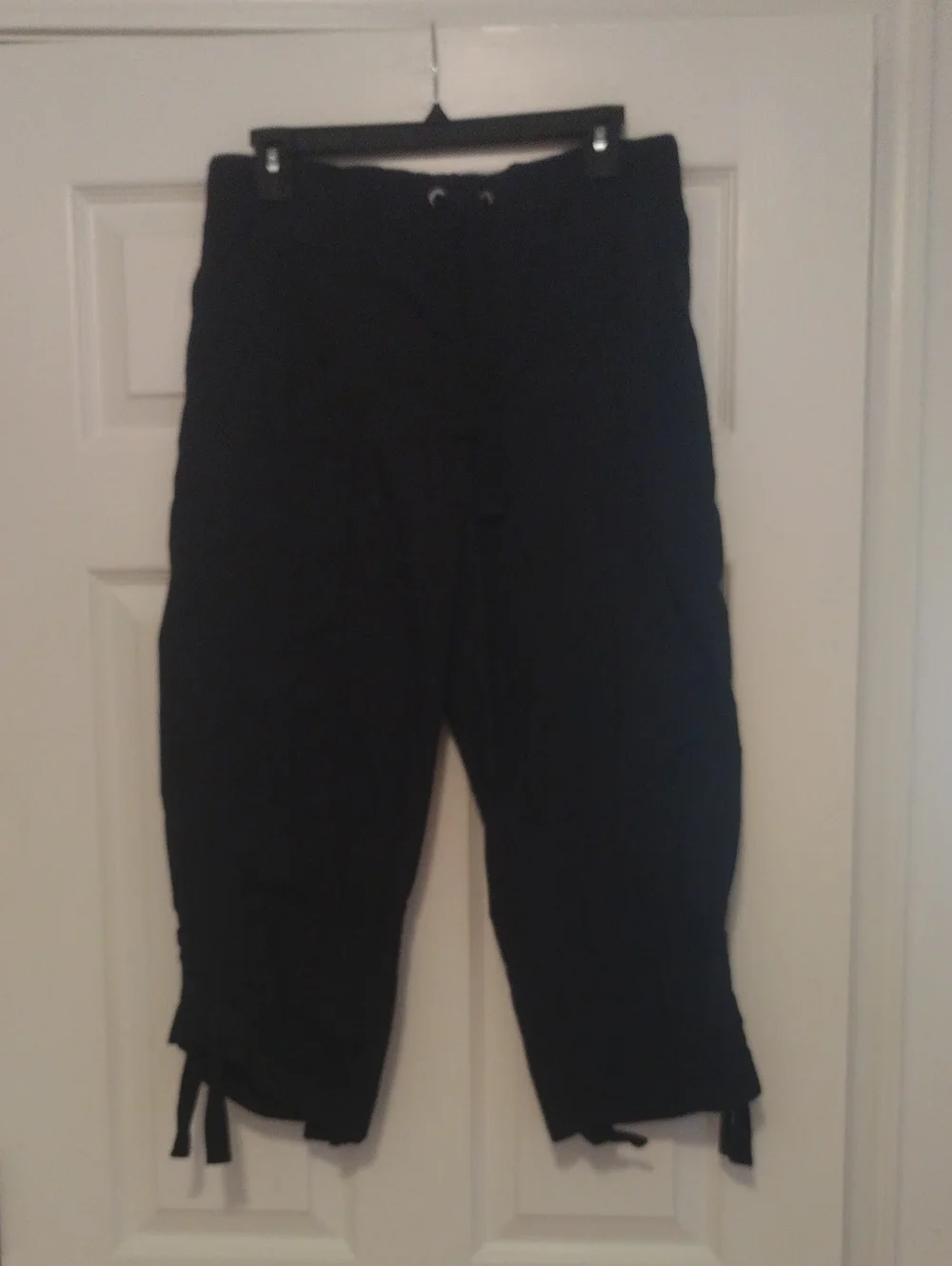 Calvin Klein Black Y2K Women's Capris with Drawstring Hems 100% Cotton